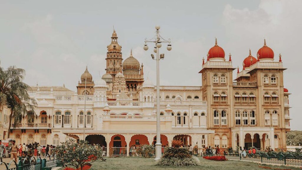 Beautiful Spots in India - Mysore Palace, Karnataka