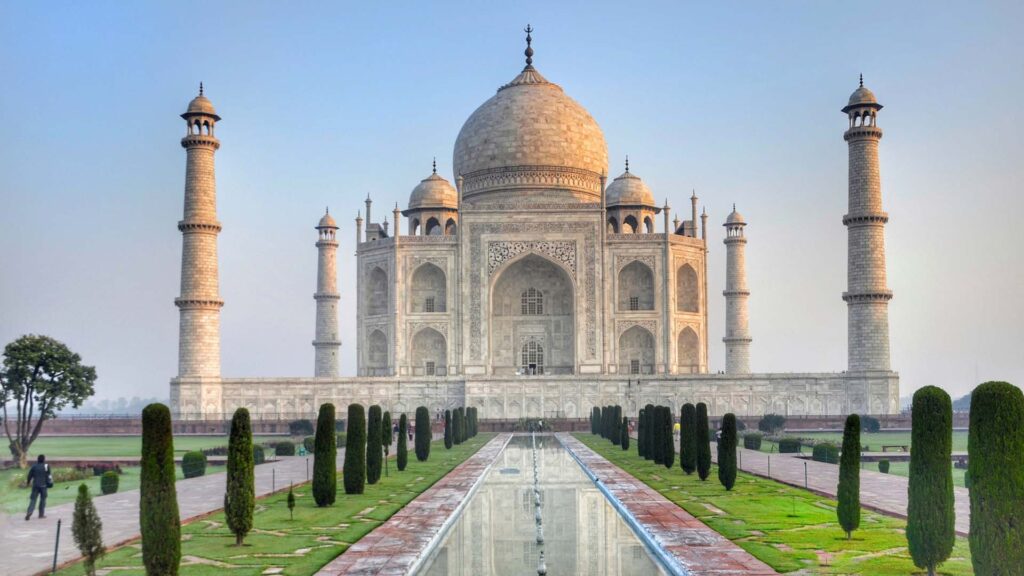 Beautiful Spots in India - The Taj Mahal